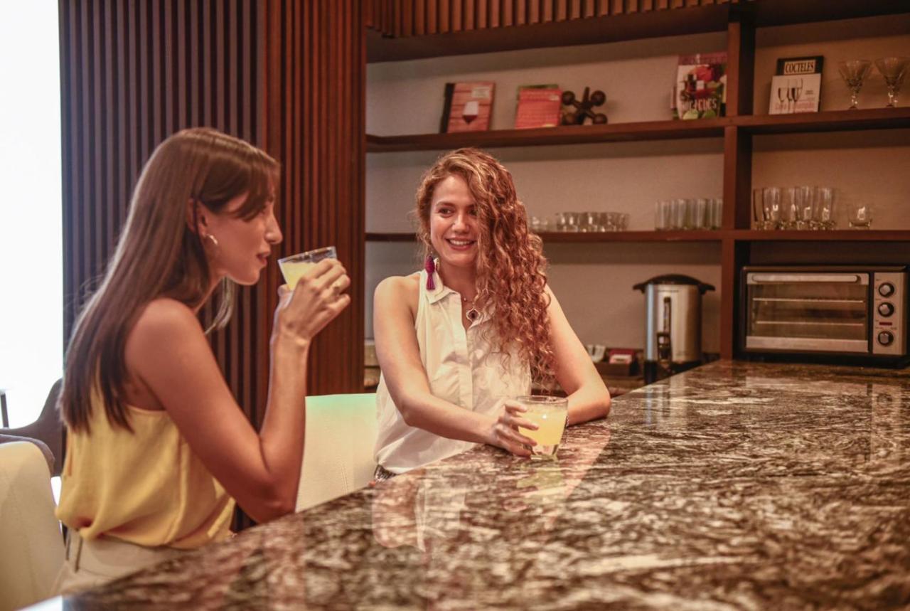 Ontico Urban Design Hotel Мерида Екстериор снимка